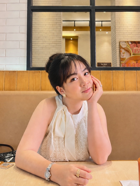 Miss Reina